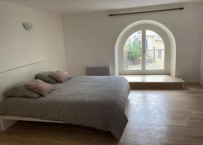 Апартаменты Maison Proche Du Chateau *