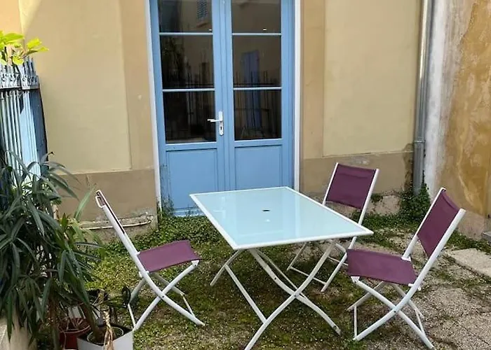 Maison Proche Du Chateau Апартаменты Версаль